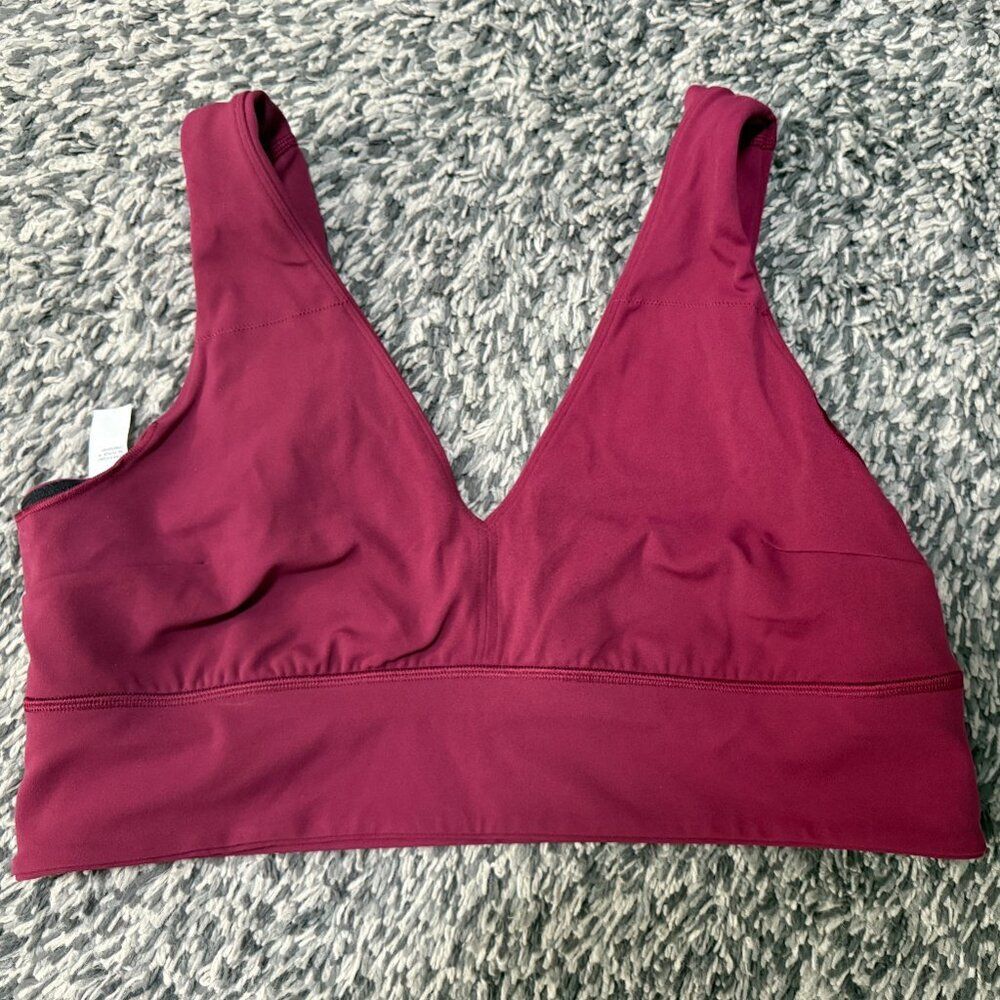 Lululemon Align V-Neck Bra Light Support C/D Cup Deep Luxe Pink Size 14 - Picture 5 of 7